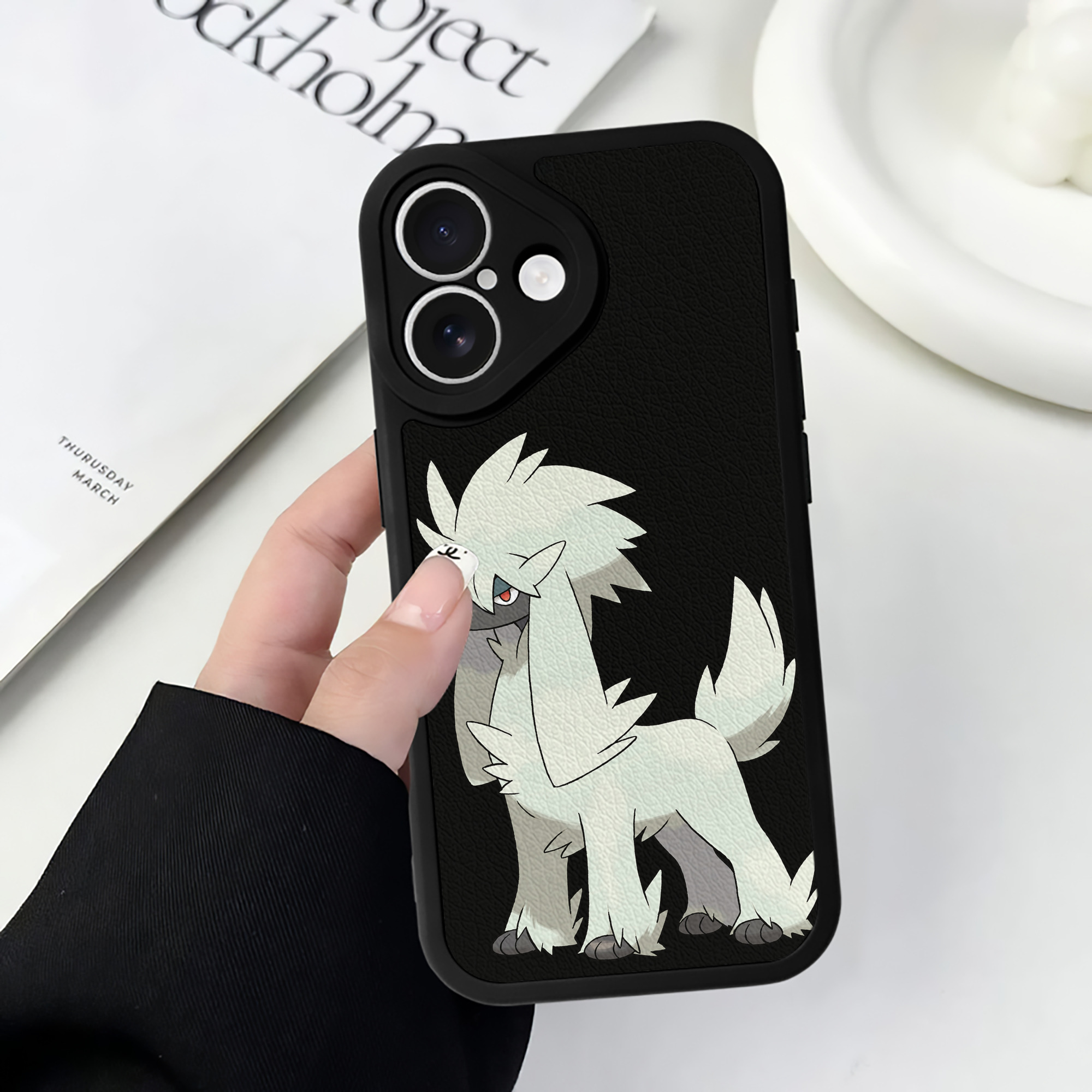 （画像用） ポケットモンスター Pokémon 【iPhone 16シリーズ対応】シリコンスマホケース（レザー調） 材質：シリコン